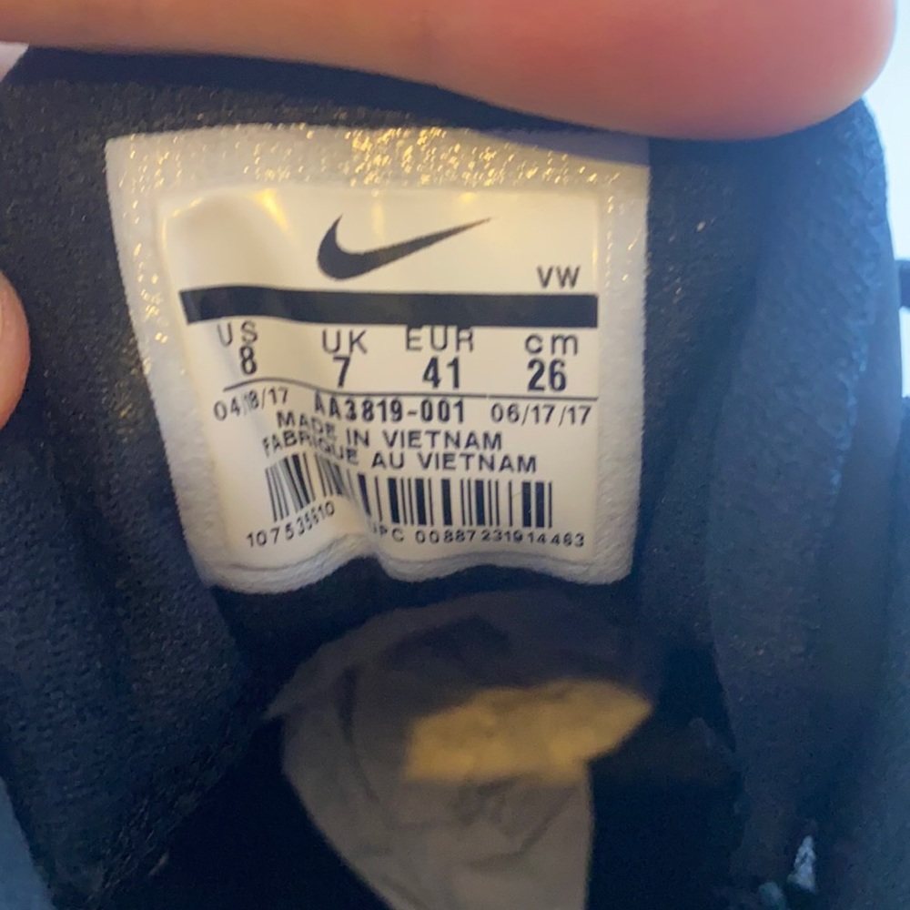 Men’s Nike Air Versitile II NBK - DK112 - Picture 7 of 7